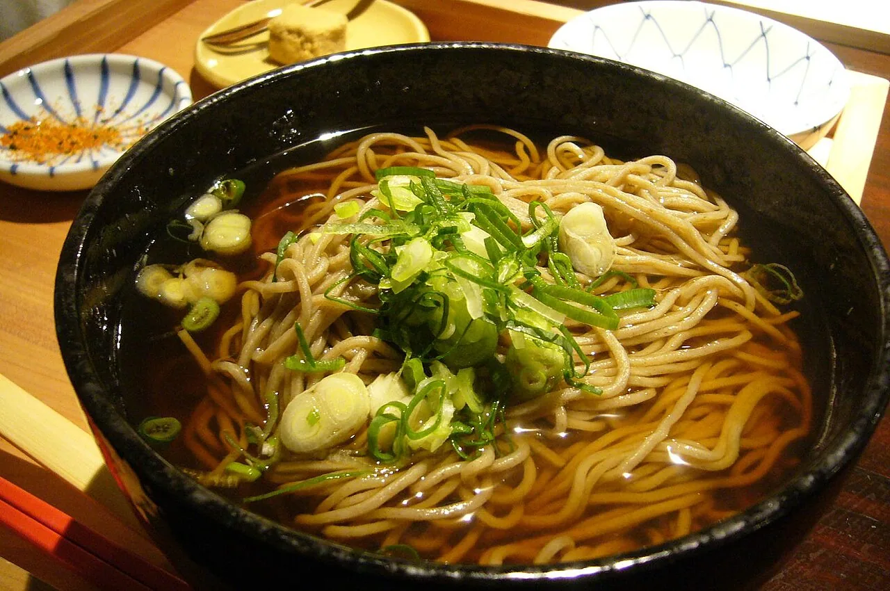 Hakozen soba noodles at Chakodamari in Ginza, Tokyo
