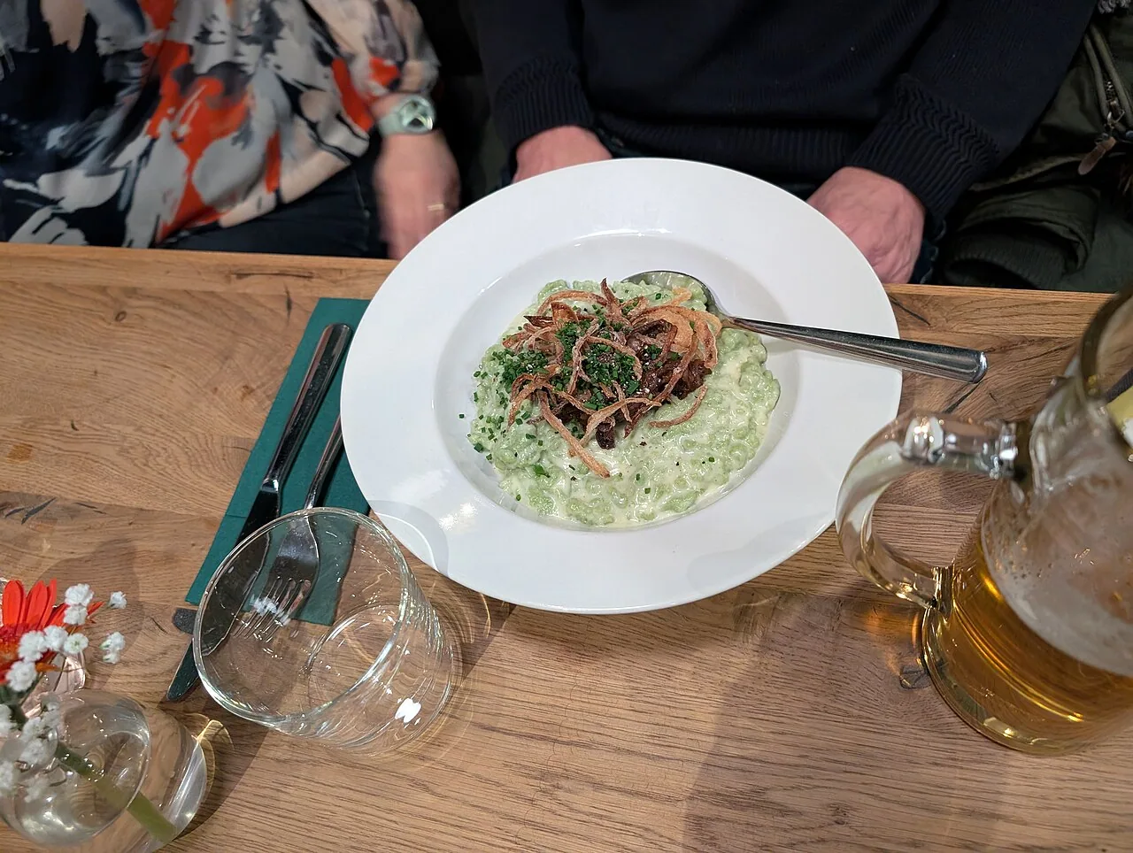 Käsespätzle, cheese spaetzle noodles