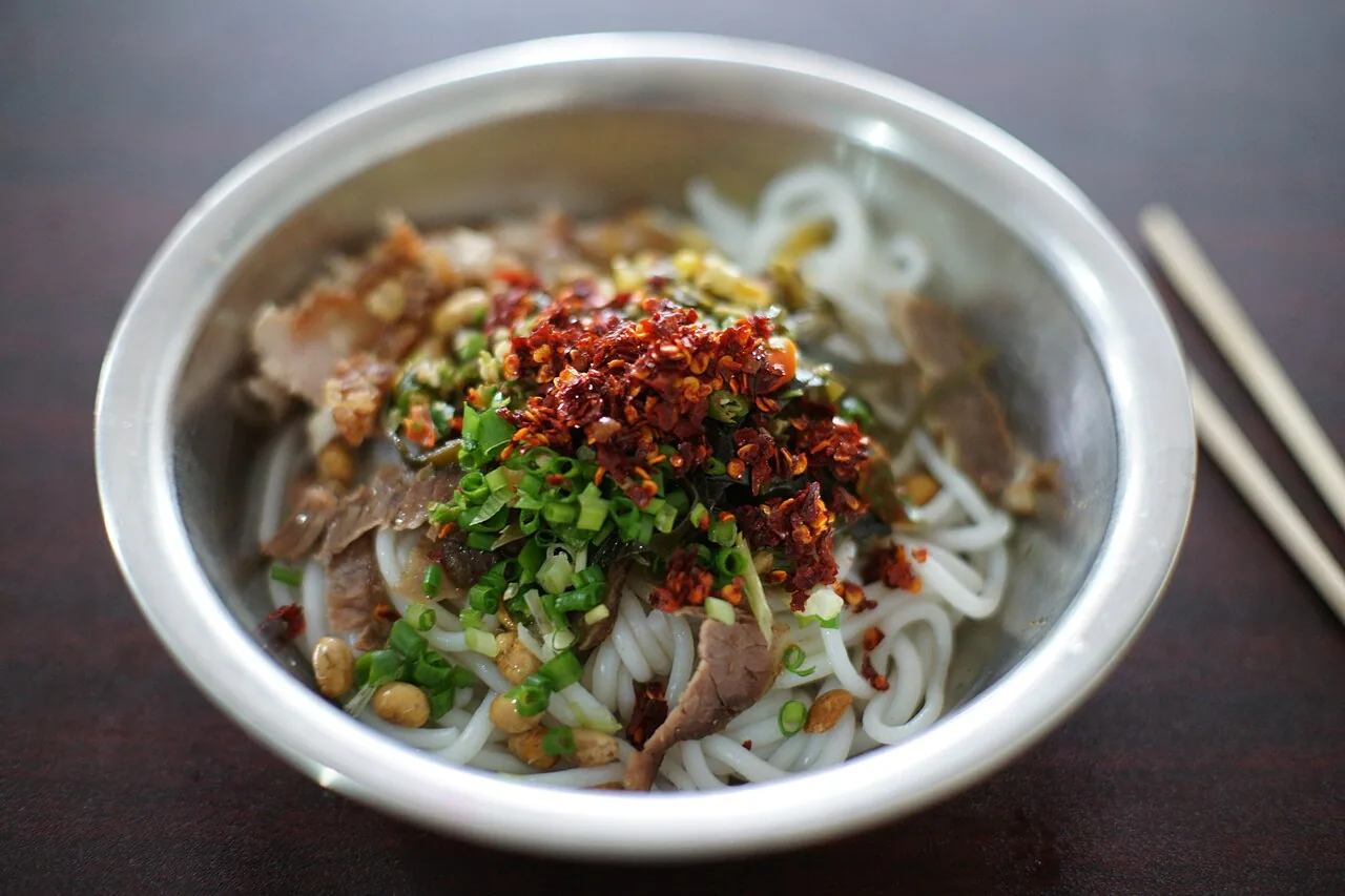 A bowl of Guilin rice noodles