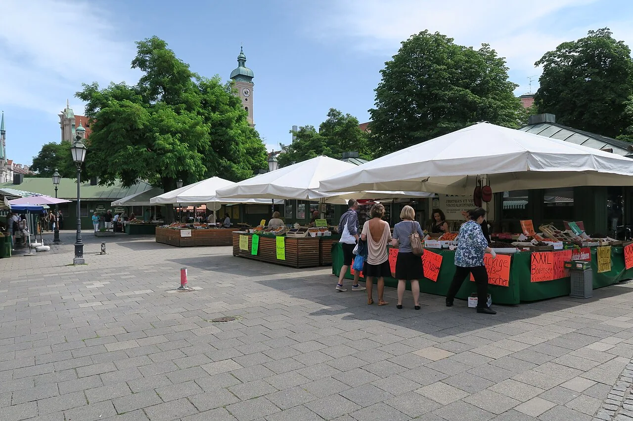 Fruit market stalls at the Viktualienmarkt in Munich, Germany