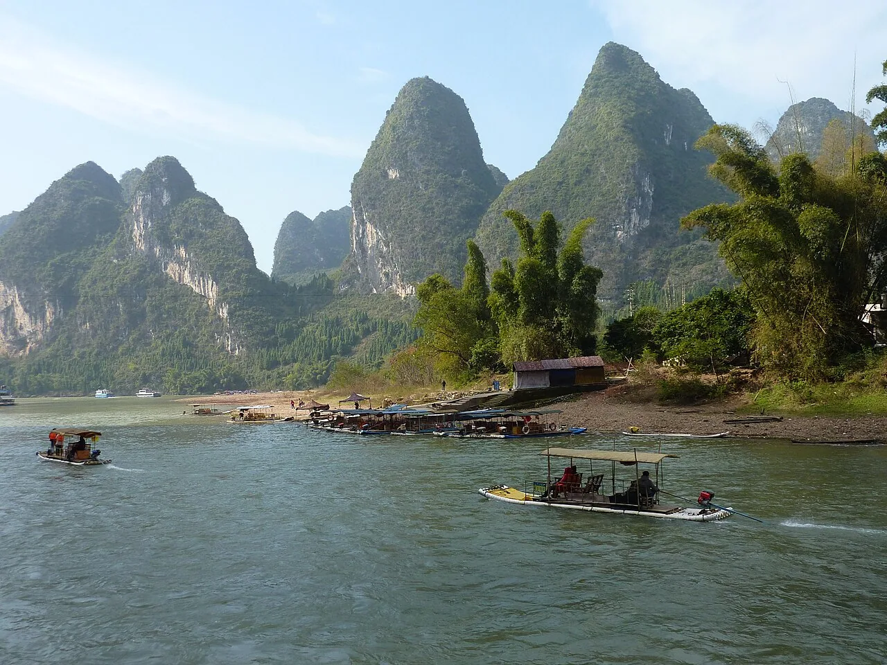Karst scenery along the Li River between Guilin and Yangshuo